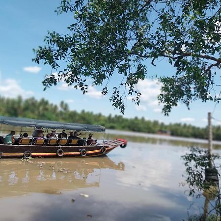 Bentrestay Giong Tu Dien Buitenkant foto