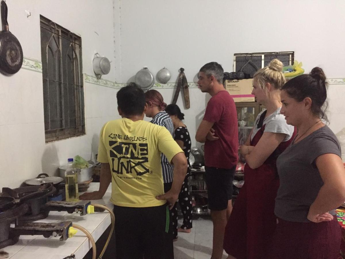 Bentrestay Giong Tu Dien Buitenkant foto