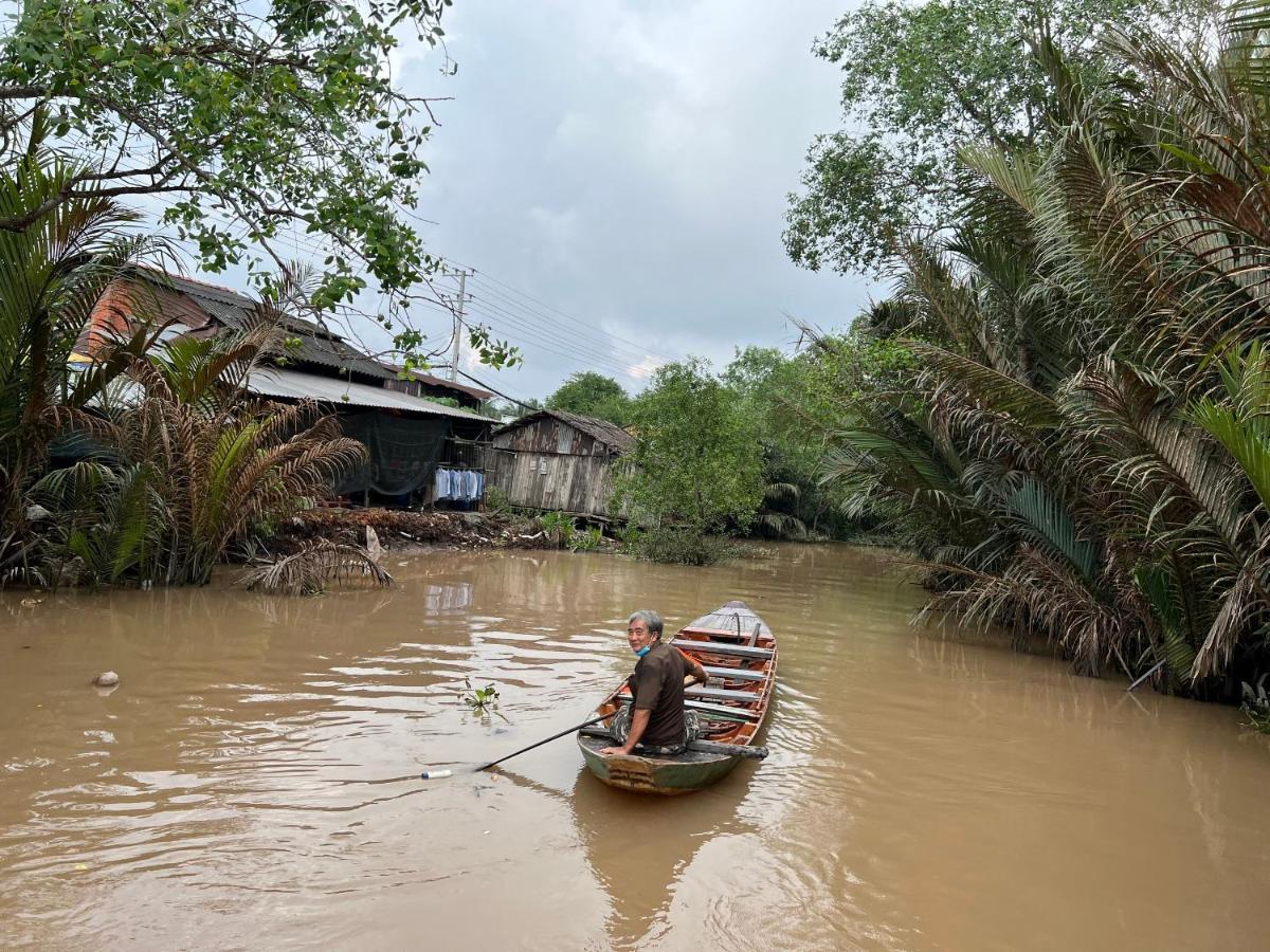 Bentrestay Giong Tu Dien Buitenkant foto