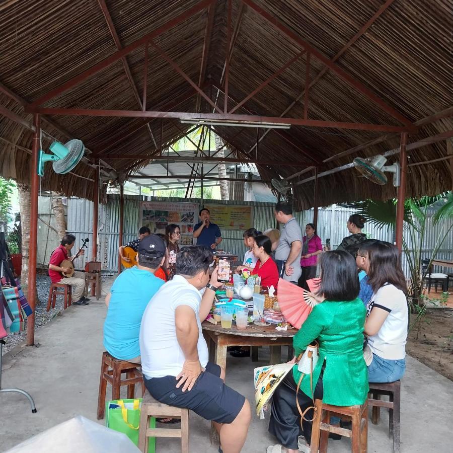 Bentrestay Giong Tu Dien Buitenkant foto