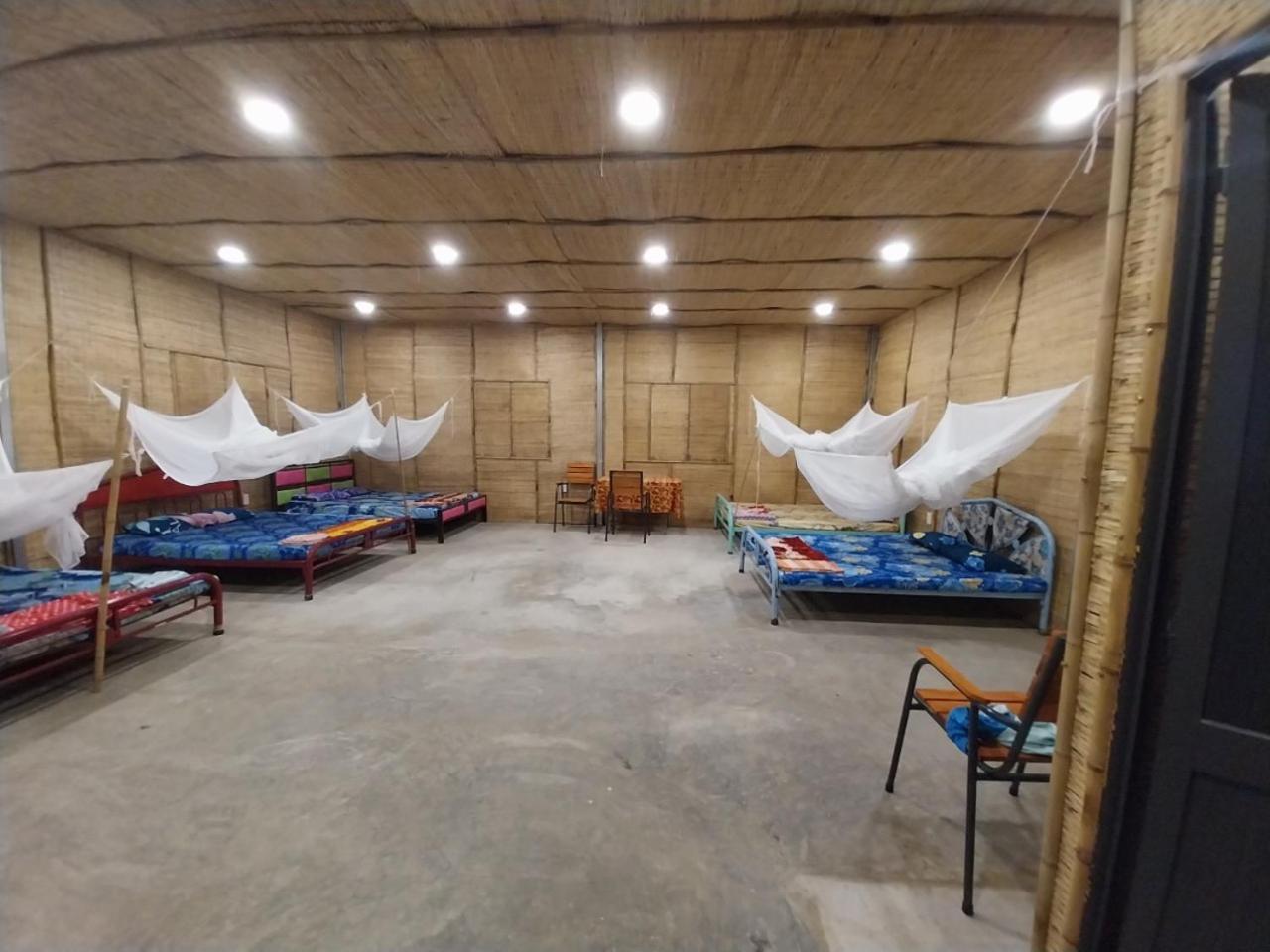 Bentrestay Giong Tu Dien Buitenkant foto